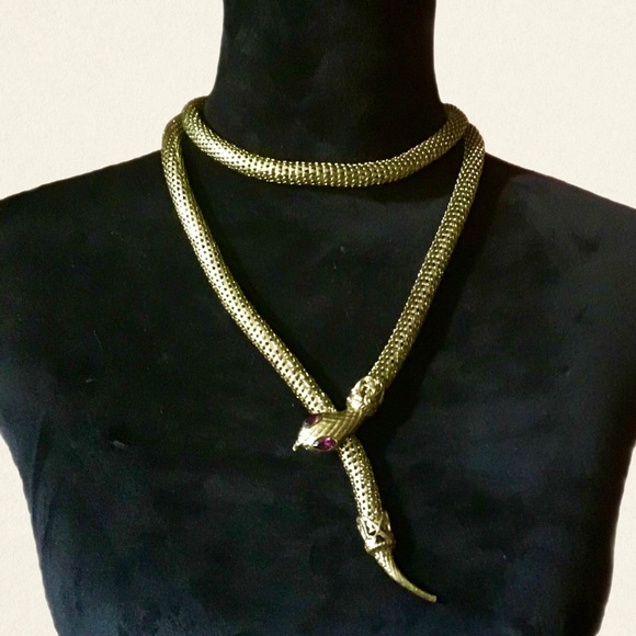 Jewelry - NWOT Gold Jewel-Eyed Snake Clasping Wrap Necklace